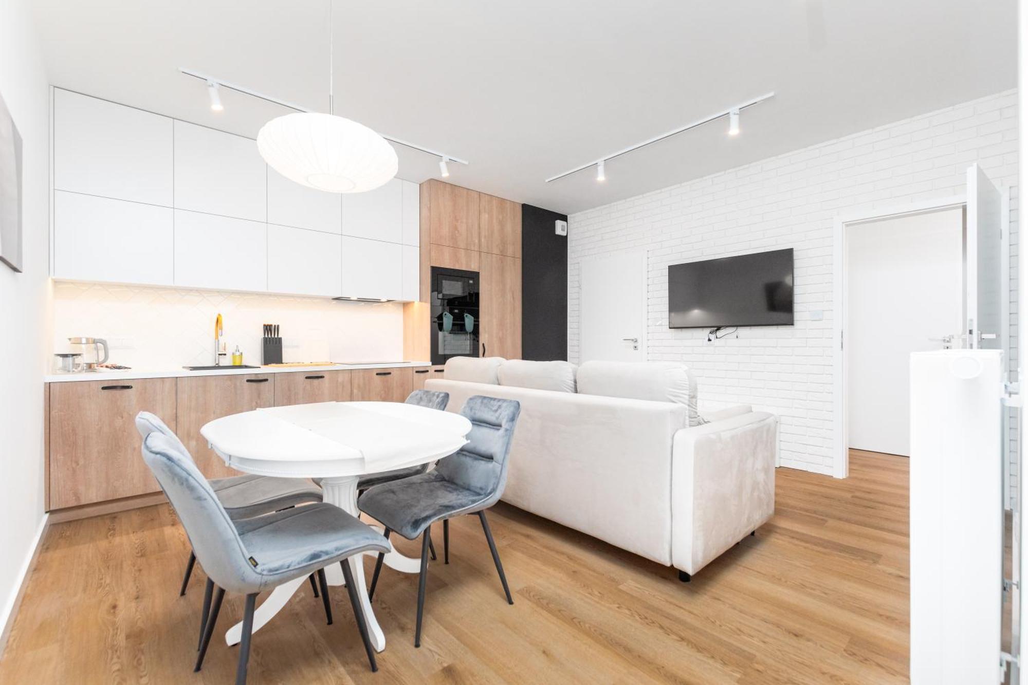 Przy Torach 3 By Homeprime Warszawa Zewnętrze zdjęcie